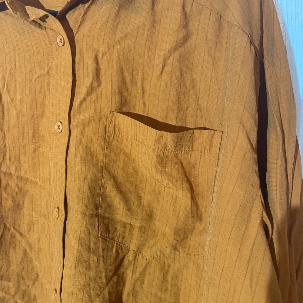 Forever 21 Button Up - Picture 2 of 4